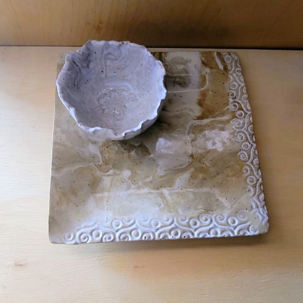 Elegant Ceramic Plate and Bowl Set